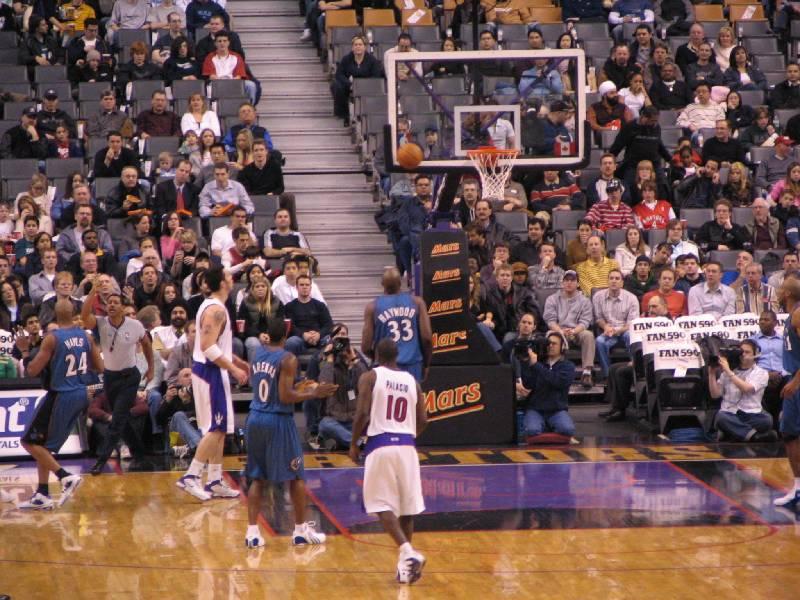 Raptors - 02.04.2005 028.jpg